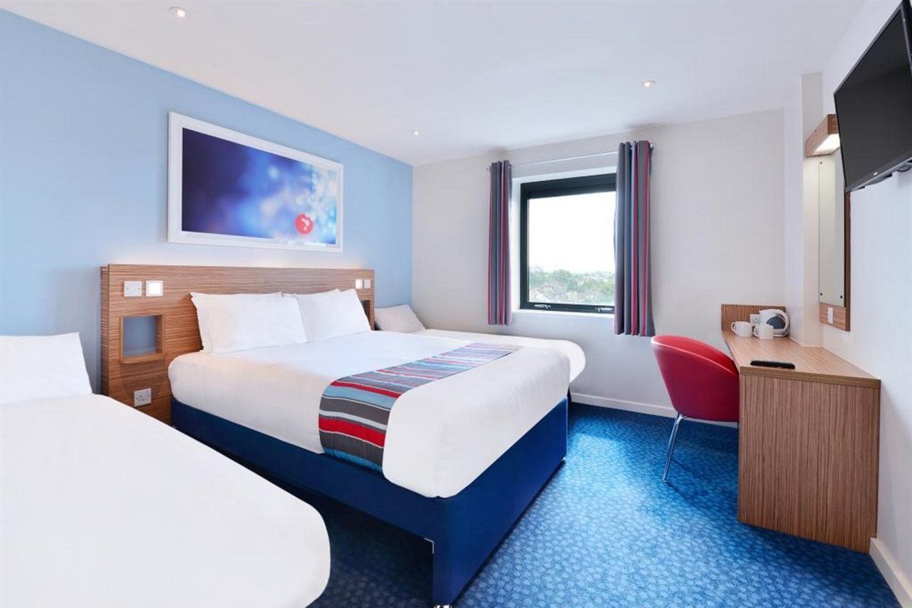 Travelodge London Crystal Palace Exterior photo